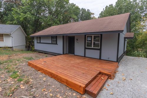 5714 N Maple Ct, COLUMBIA, MO, 65202-9720 | Card Image