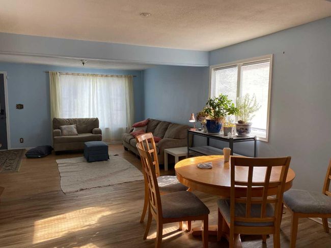 4906 47 Street, House other with 4 bedrooms, 1 bathrooms and 2 parking in Wanham AB | Image 5