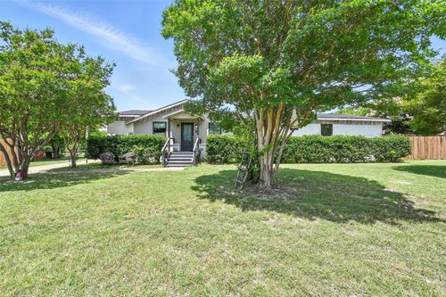 2401 S Hampton Rd, Glenn Heights, TX, 75154-1821 | Card Image