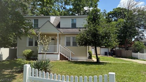 1776 N Tuckahoe Rd, WILLIAMSTOWN, NJ, 08094-3437 | Card Image