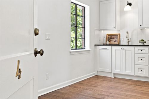 a4-15 W Prospect St, Fayetteville, AR, 72701-3430 | Card Image