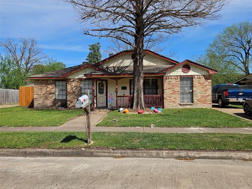 11322 Grayling Ln, Houston, TX, 77067-3308 | Card Image