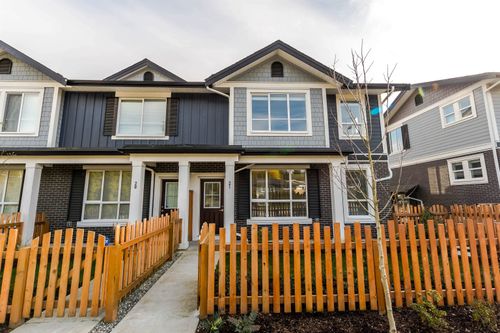 21-7157 210 St, Langley, BC, V2Y0T3 | Card Image