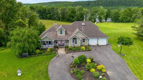 5479 Lake Rd, Tully, NY, 13159-9402 | Card Image