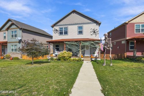 146 Steamboat Dr, Gypsum, CO, 81637-5282 | Card Image
