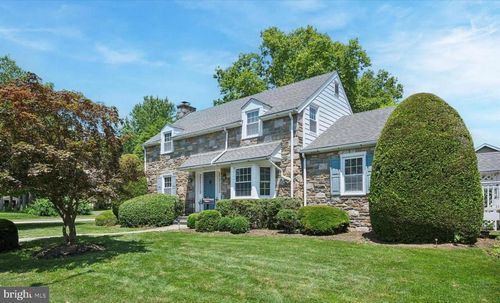 2419 Geneva Ave, GLENSIDE, PA, 19038-3616 | Card Image
