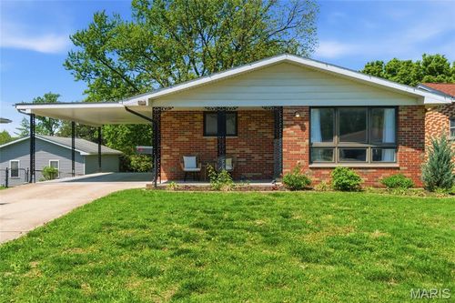 735 Gettinger St, Ste Genevieve, MO, 63670-1901 | Card Image