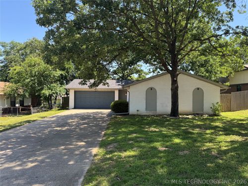 1636 Jones Ave, Sapulpa, OK, 74066-3262 | Card Image