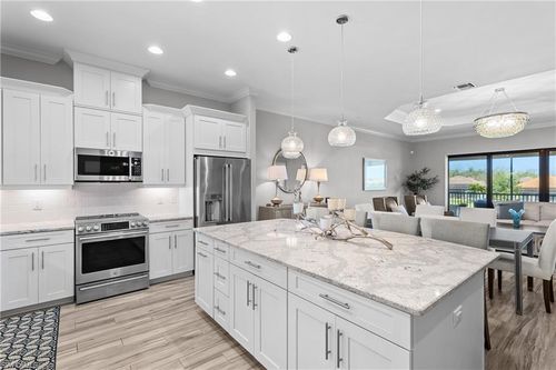 unit-202-9673 Montelanico Loop, NAPLES, FL, 34119-2048 | Card Image