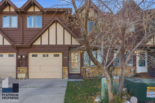 3921 Sweetbrier St, Casper, WY, 82604-4576 | Card Image