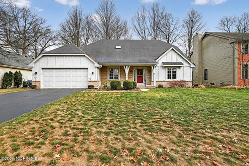 4414 Todd Dr, Sylvania, OH, 43560-3299 | Card Image