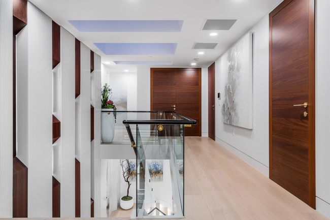 1123 Crestline Rd, House other with 6 bedrooms, 9 bathrooms and 8 parking in West Vancouver BC | Image 18