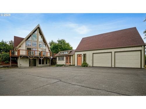 825 E Marquam St, Mount Angel, OR, 97362-9505 | Card Image