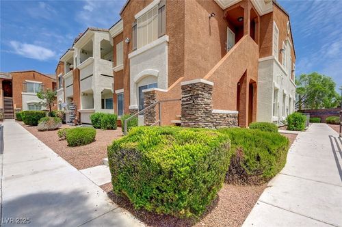 unit-1199-9303 Gilcrease Ave, Las Vegas, NV, 89149-6113 | Card Image