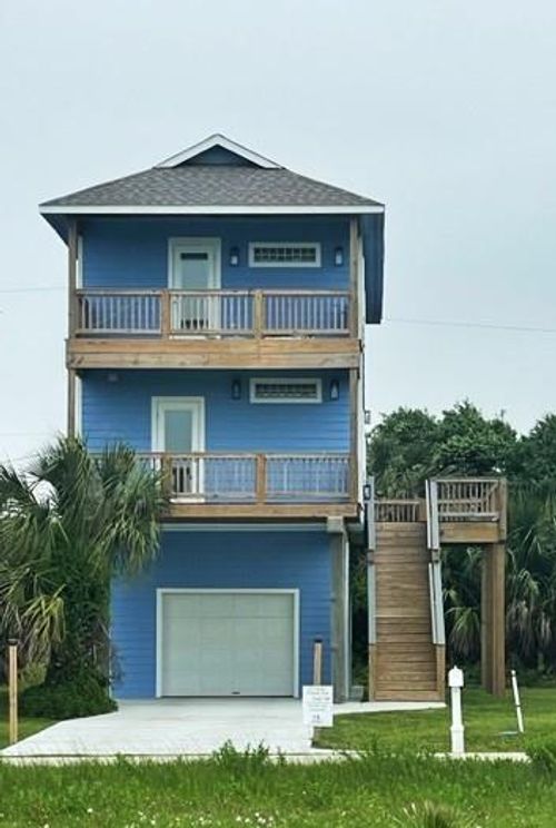 14142 Miramar Dr, Galveston, TX, 77554-7729 | Card Image