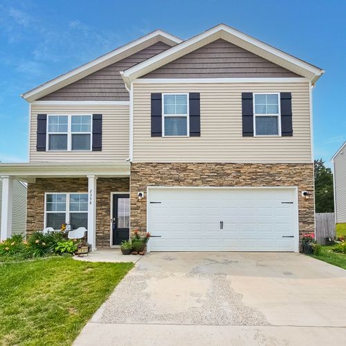 2358 Stream View Ln, Morristown, TN, 37814-4183 | Card Image
