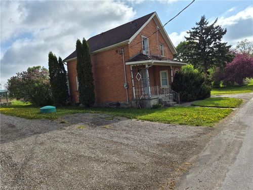 9 Florapine Road, Floradale, ON, N0B1V0 | Card Image