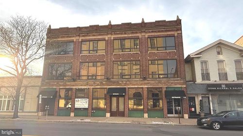 223-219-223 S Main St, Wilkes Barre, PA, 18701-1533 | Card Image