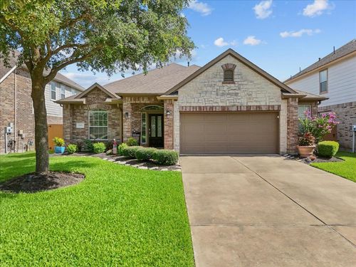 2875 Torano, League City, TX, 77573-6134 | Card Image
