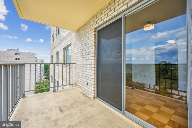 APT-1105B - 1121 University Blvd W, Condo with 3 bedrooms, 2 bathrooms and null parking in SILVER SPRING MD | Image 17