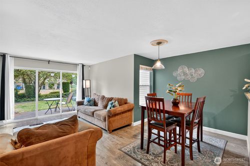 apt-b2-2100 S 336th St, Federal Way, WA, 98003-8962 | Card Image