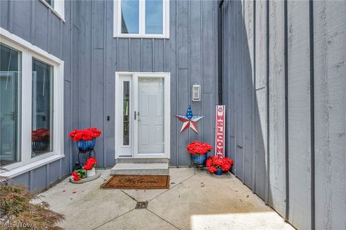3931 Hilltop Drive, Huron, OH, 44839 | Card Image