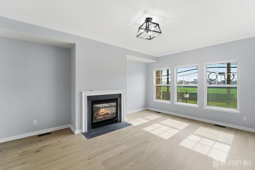 704 Green Ln, Union, NJ, 07083-7766 | Card Image