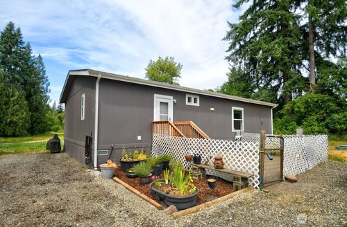 273 Jorgensen Rd, Onalaska, WA, 98570-9483 | Card Image