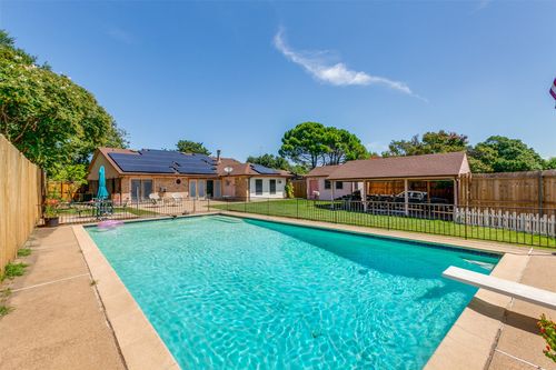808 Middle Cove Dr, Plano, TX, 75023-4806 | Card Image