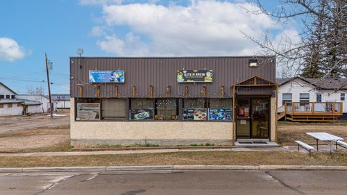 4912 49 Ave, Mayerthorpe, AB, T0E1N0 | Card Image