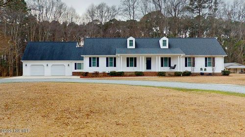 1167 N Nc 581 Hwy, Pikeville, NC, 27863-8740 | Card Image