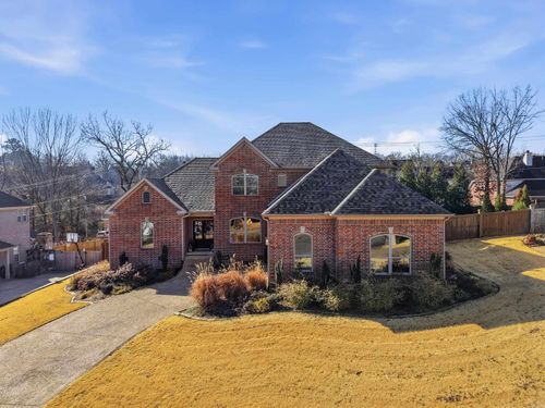 104 Village Creek Ct, North Little Rock, AR, 72116-7660 | Card Image