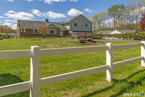 60 Abbe Rd, East Windsor, CT, 06088-9712 | Card Image