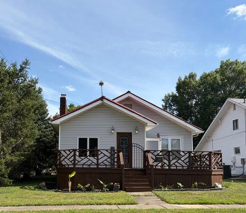 502 W Cherry Ave, Christopher, IL, 62822-1210 | Card Image
