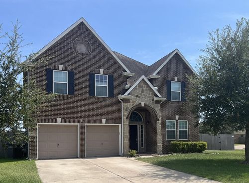 4002 Longwood Dr, Mont Belvieu, TX, 77523-4204 | Card Image