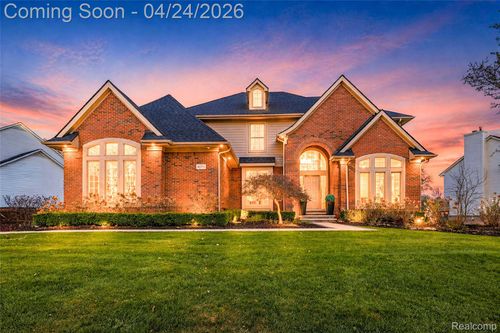 45711 Bristol Cir, Novi, MI, 48377-3891 | Card Image