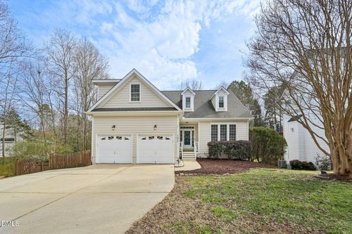 104 Hillspring Ln, Holly Springs, NC, 27540-9417 | Card Image