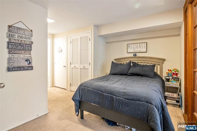 181 Long Hill Rd, House attached with 1 bedrooms, 2 bathrooms and null parking in Little Falls NJ | Image 16
