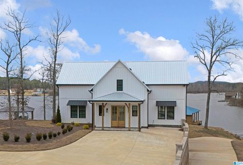 1165 Cedar Creek Dr, SYLACAUGA, AL, 35151-5788 | Card Image