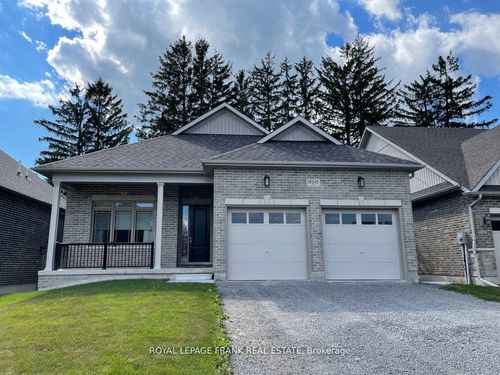 16040 Simcoe St, Port Perry, ON, L9L1S7 | Card Image