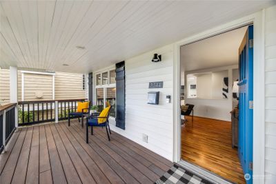 5344 Sw Orleans Street, House other with 3 bedrooms, 1 bathrooms and 1 parking in Seattle WA | Image 3