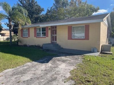 126 Kensington Avenue, House other with 2 bedrooms, 1 bathrooms and null parking in Deland FL | Image 1