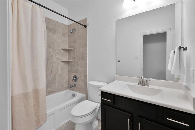 Secondary bathroom with linen closet (not shown) | Image 34