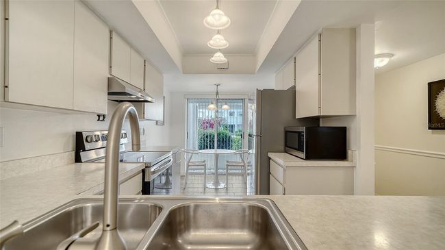21 - 5217 Wedgewood Ln, Condo with 2 bedrooms, 2 bathrooms and null parking in SARASOTA FL | Image 8