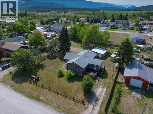 4772 Burns Ave, Canal Flats, BC, V0B1B0 | Card Image