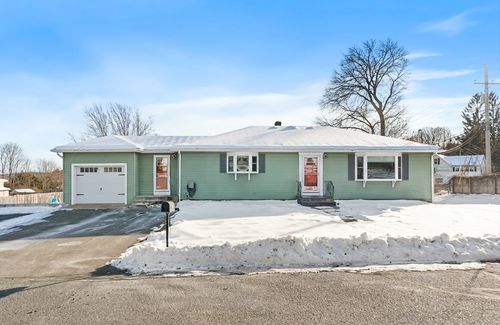 7 Saint Paul St, Fitchburg, MA, 01420-6240 | Card Image