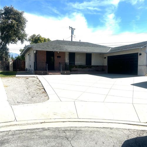 5442 N Ranger Dr, Covina, CA, 91722-1939 | Card Image