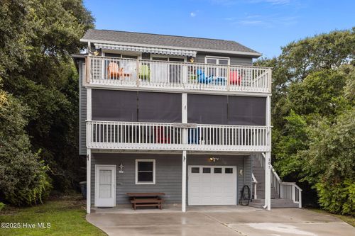 107 Ocean Oaks Dr, Emerald Isle, NC, 28594-1819 | Card Image