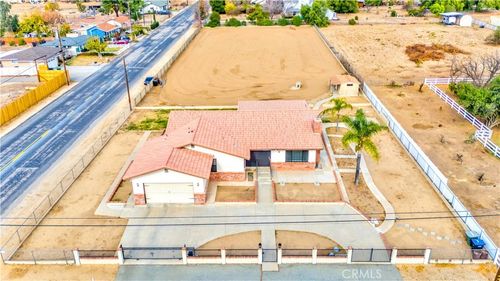 39800 Lincoln St, Cherry Valley, CA, 92223-4846 | Card Image