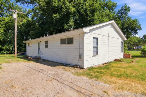406 N Cherokee Street, Beggs, OK, 74421 | Card Image